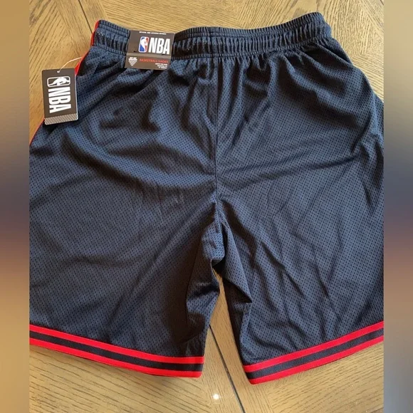 NBA Men's Black and Red Athletic Shorts - Picture 2 of 2